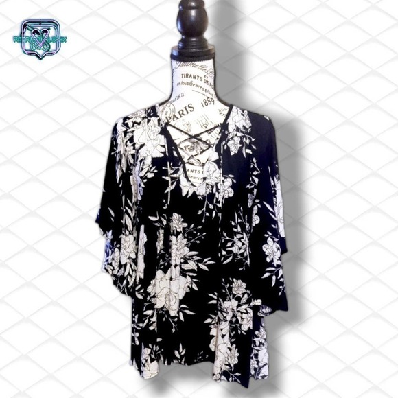 BILLABONG for Buckle Boho Ray of Light Floral Flutter Sleeve Top Blouse - Picture 2 of 8